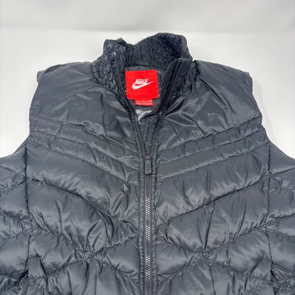 Nike Womens Small Black 700‎ Down Filled Full Zip Vest